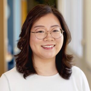 Elly Lim 