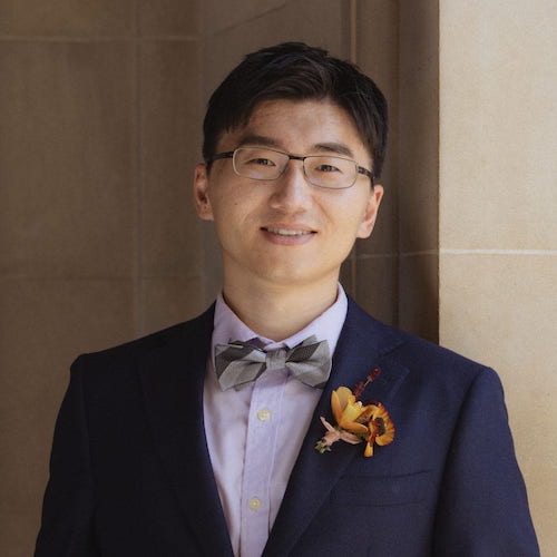 Portrait of Dr. Jiaji Huang